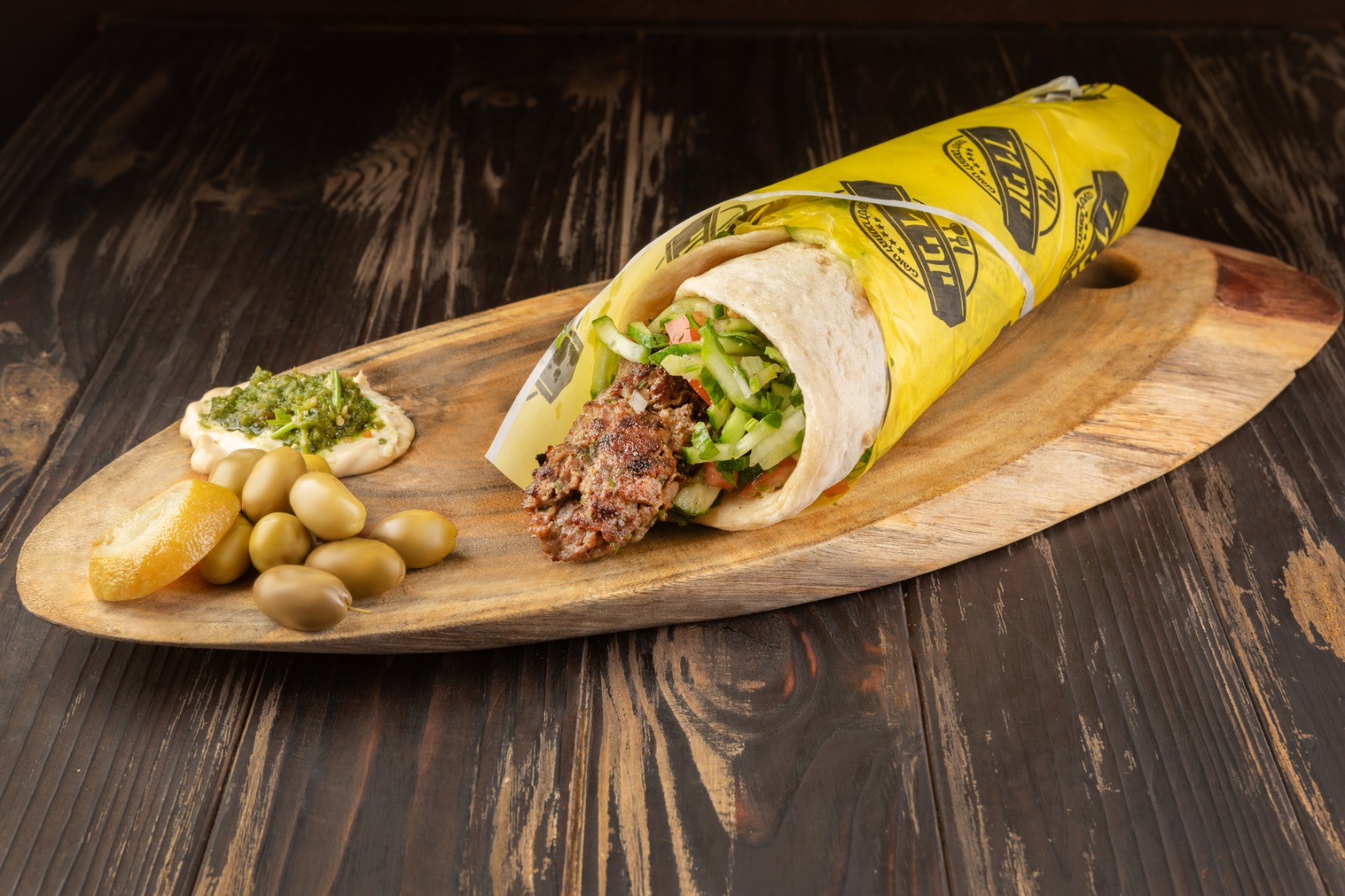 ויטרינת סלטים — יוני71